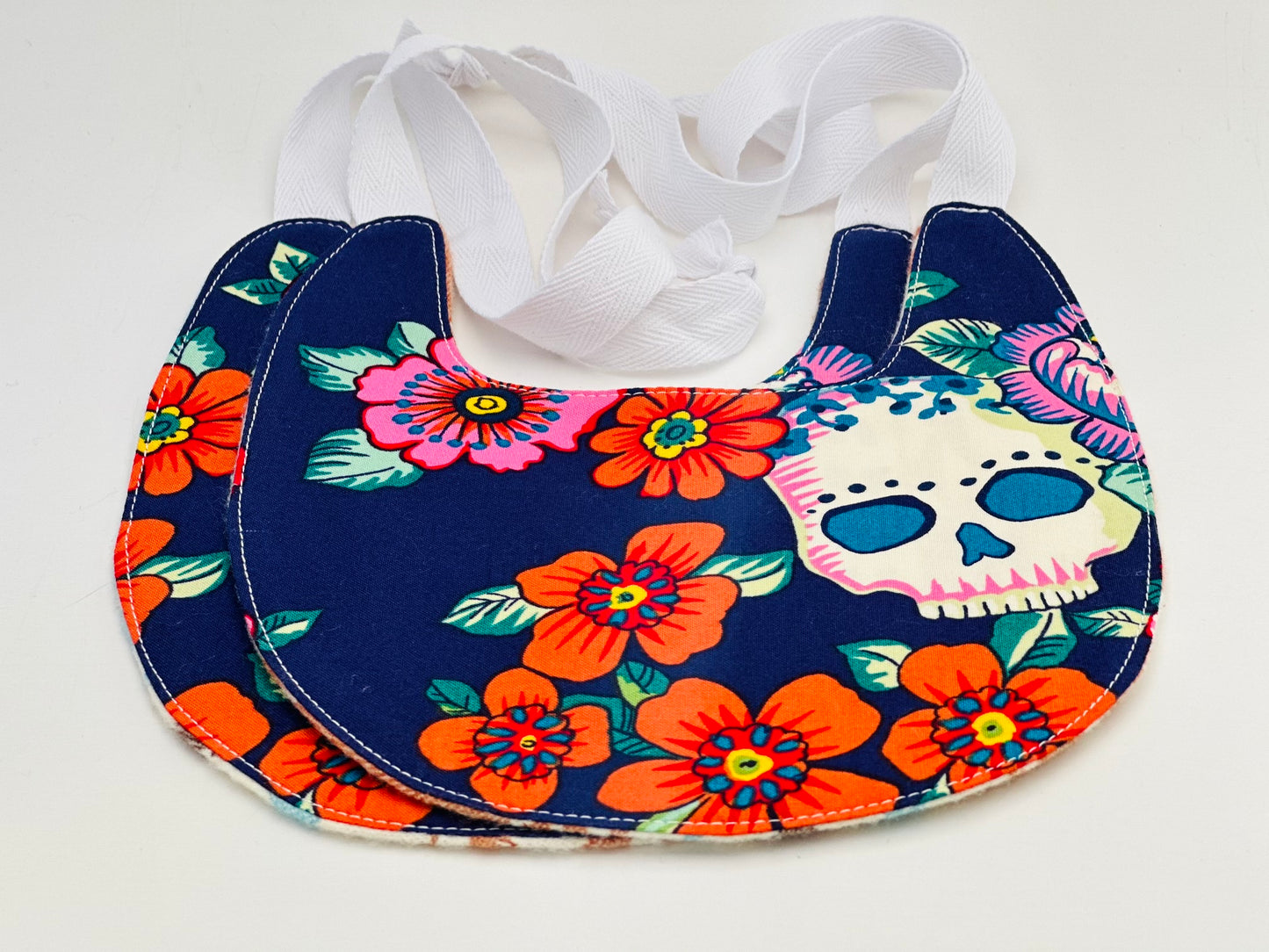 Bib - STRING - Calaveras y Flores