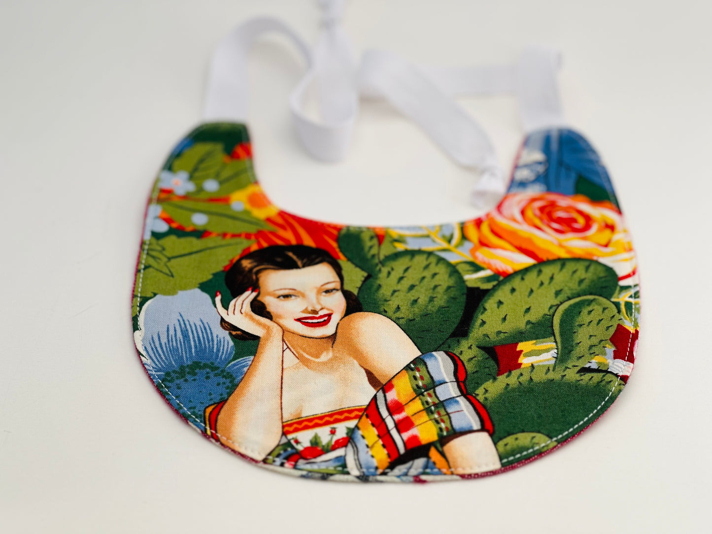 Bib - STRING - Las Señoritas