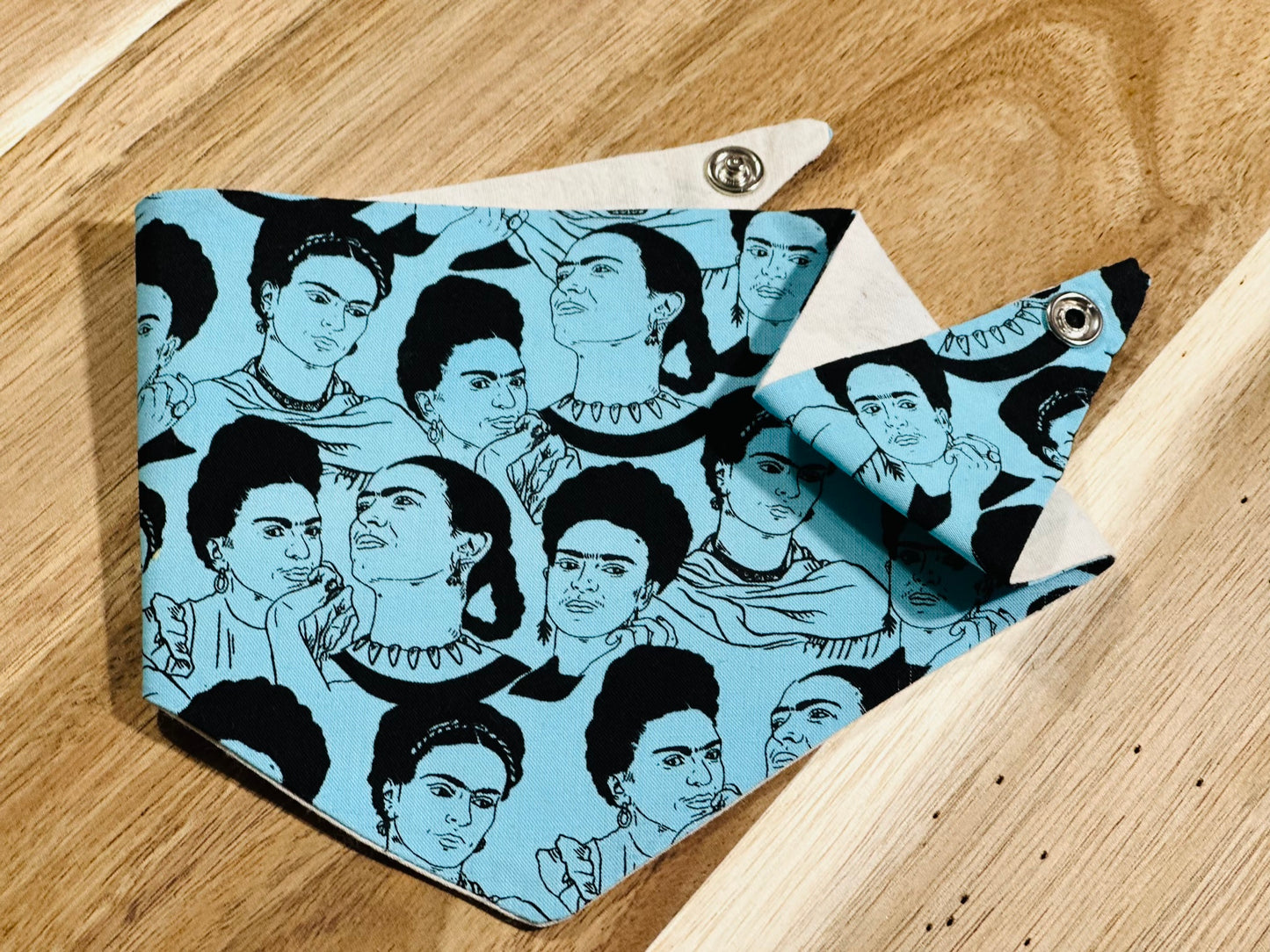 Doggy Hankie - Frida (Small / Extra Small)