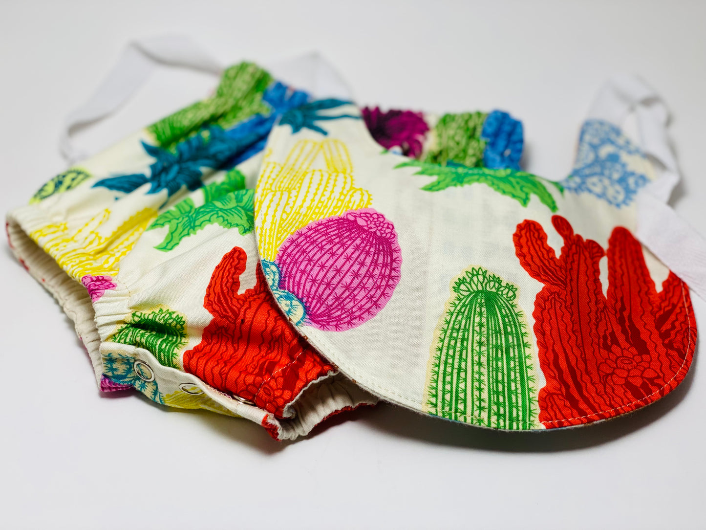 Bib & Bloomer Set - Colorful Cactus
