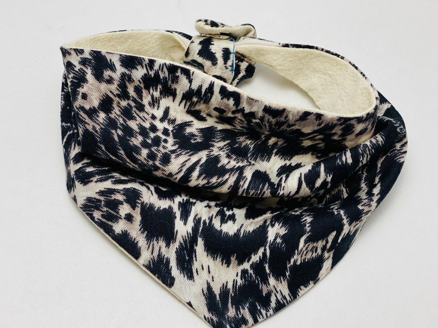Doggy Hankie - Balam (Small / Extra Small)