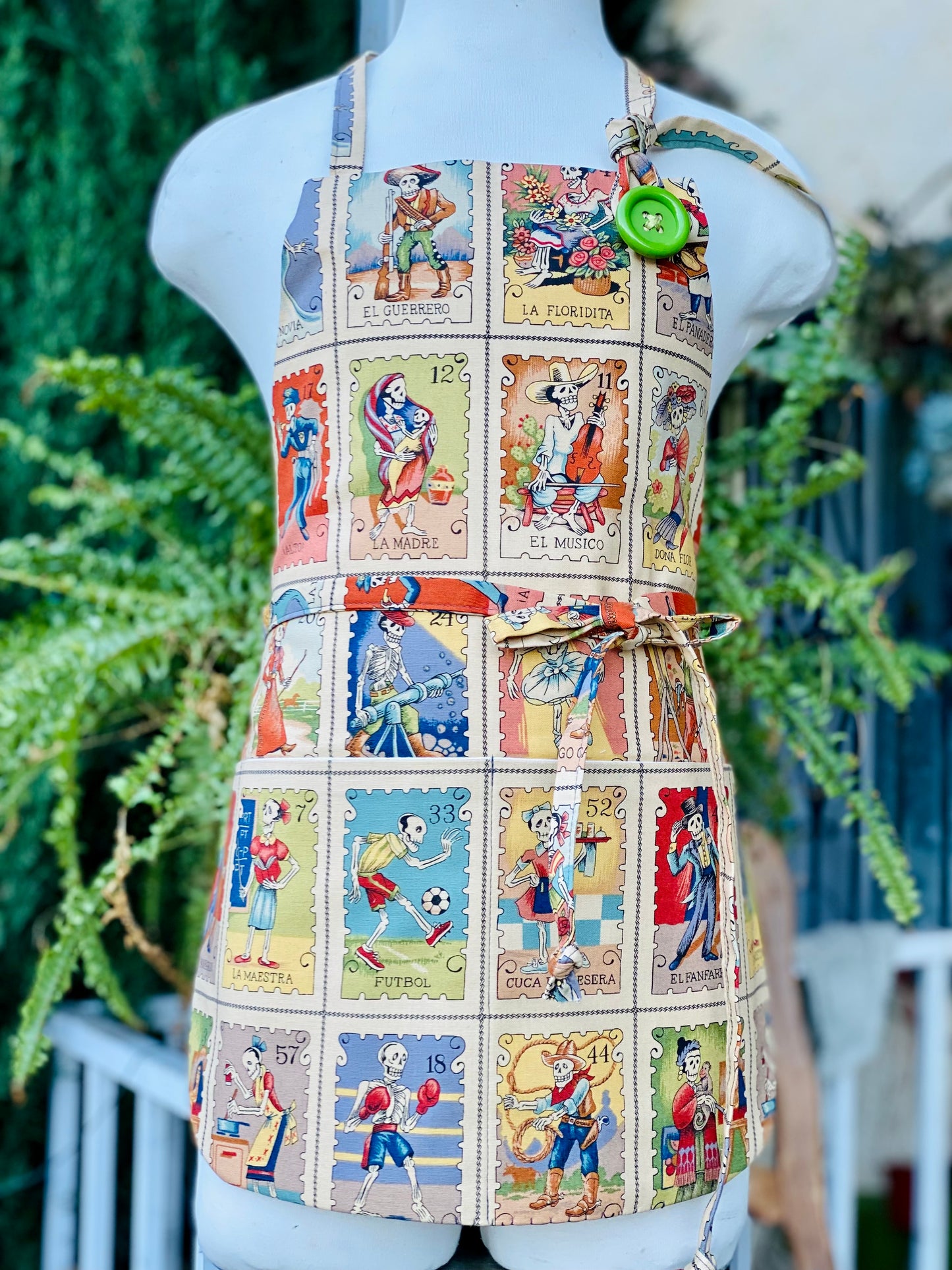 Apron (Kids) - Loteria