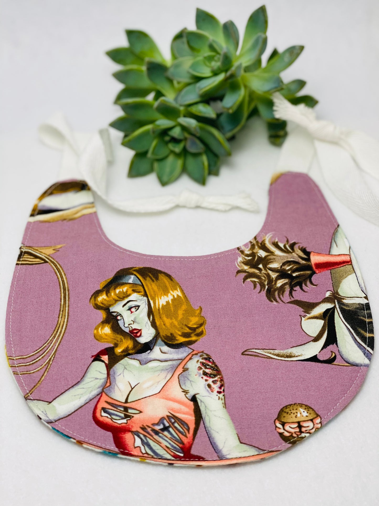 Bib - STRING - Zombie Brains