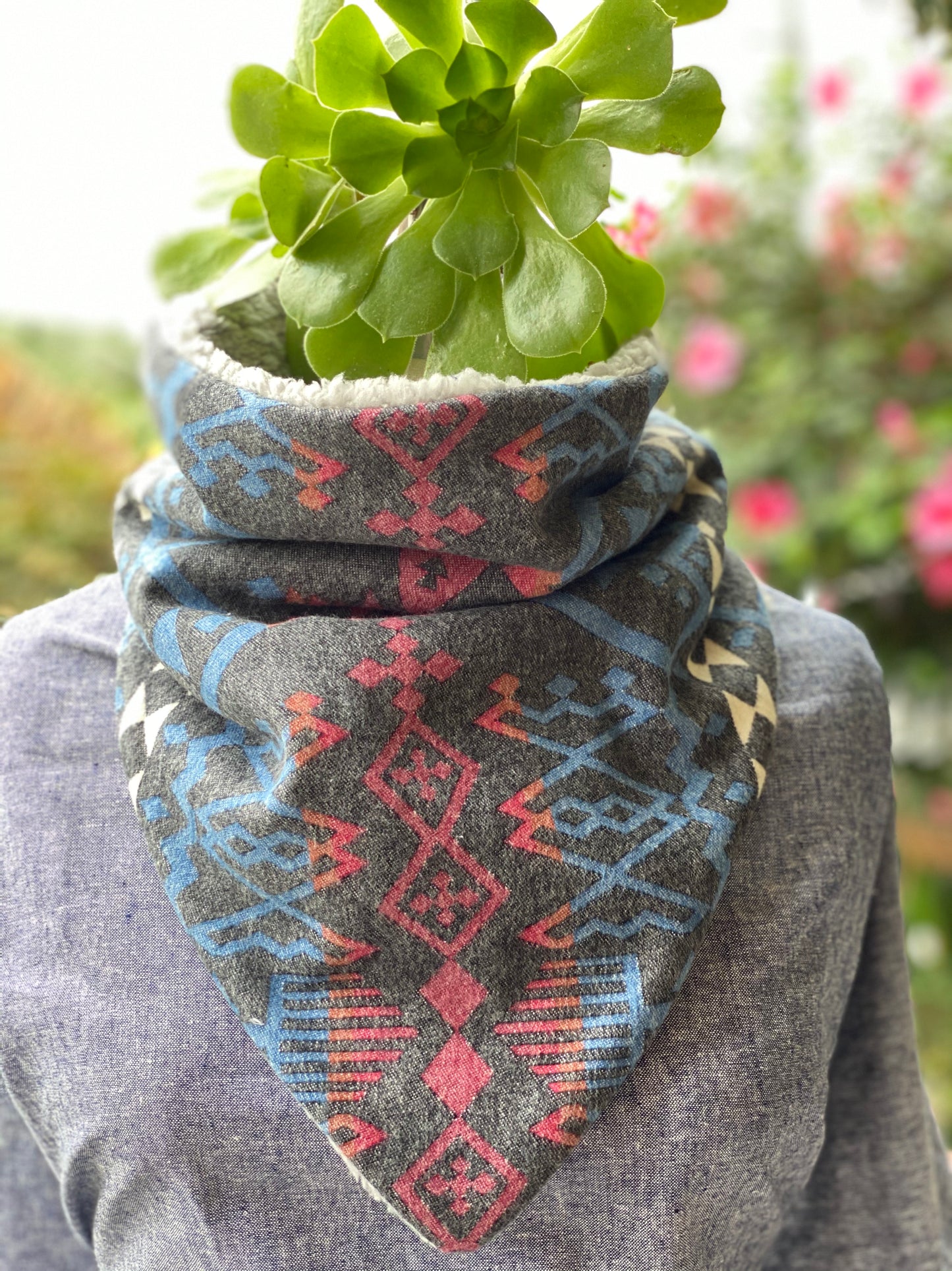 Scarfdana - Native Blue