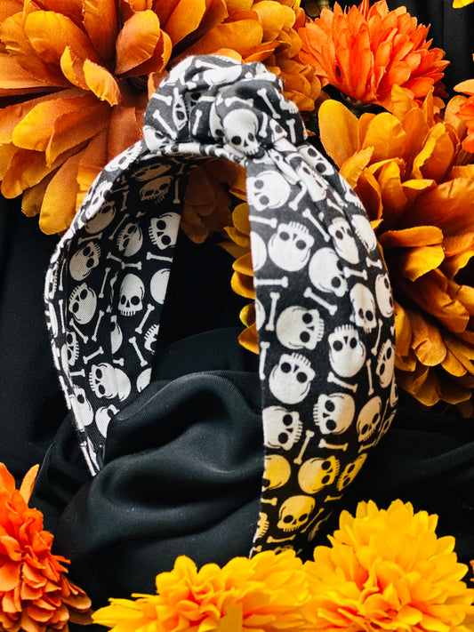 El Nudo Headband - Skulls & Bones