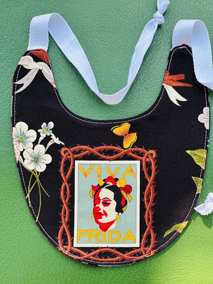 Bib - STRING - Viva Frida