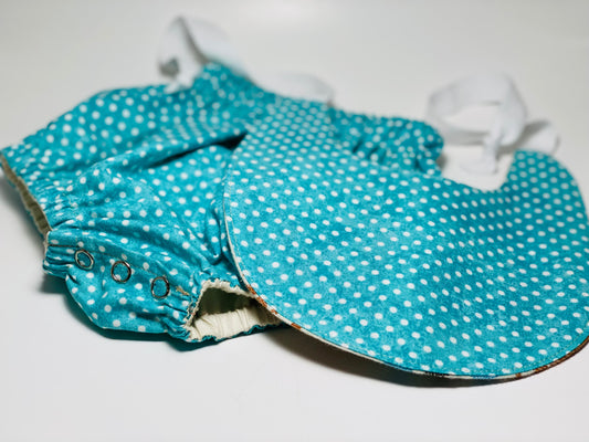 Bib & Bloomer Set - Blue Polkadot