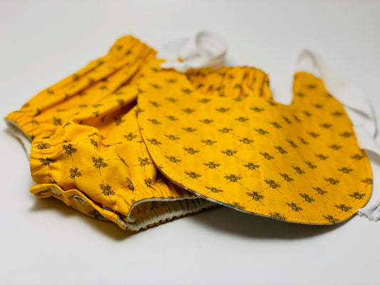 Bib & Bloomer Set - Queen Bee