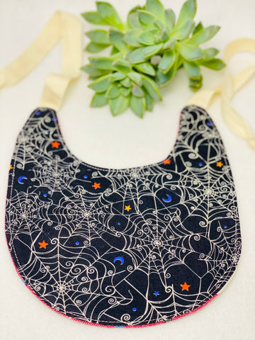 Bib - STRING - Spider Webs